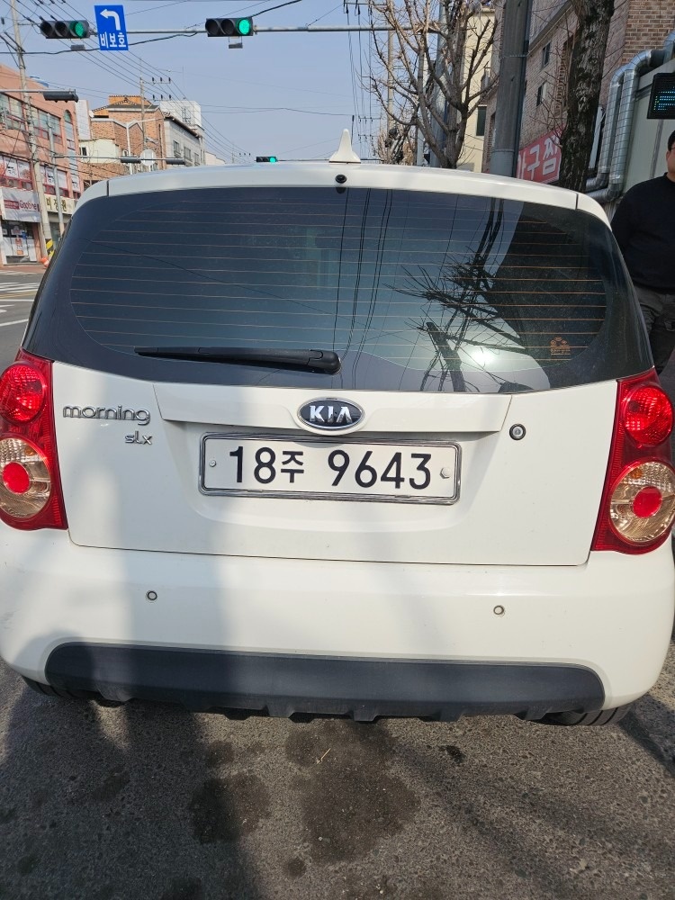 뉴 모닝 SA 5도어 1.0 SLX 고급형 블랙프리미엄 매물 썸네일