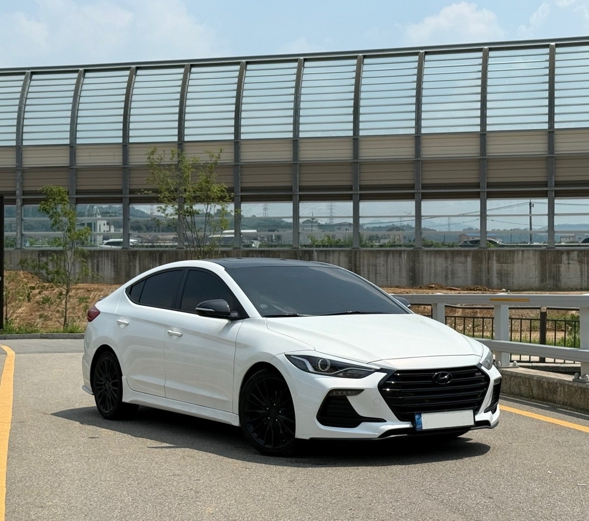아반떼 AD 1.6 터보 스포츠 매물 썸네일