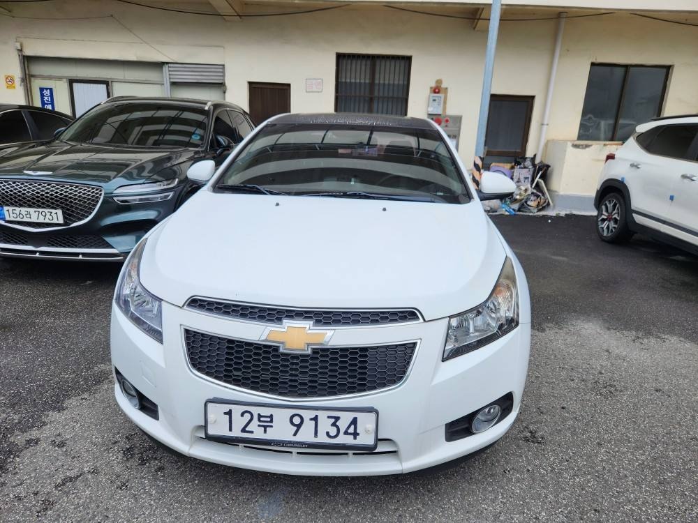 크루즈 J300 4도어 1.8 DOHC FWD LTZ+ 매물 썸네일