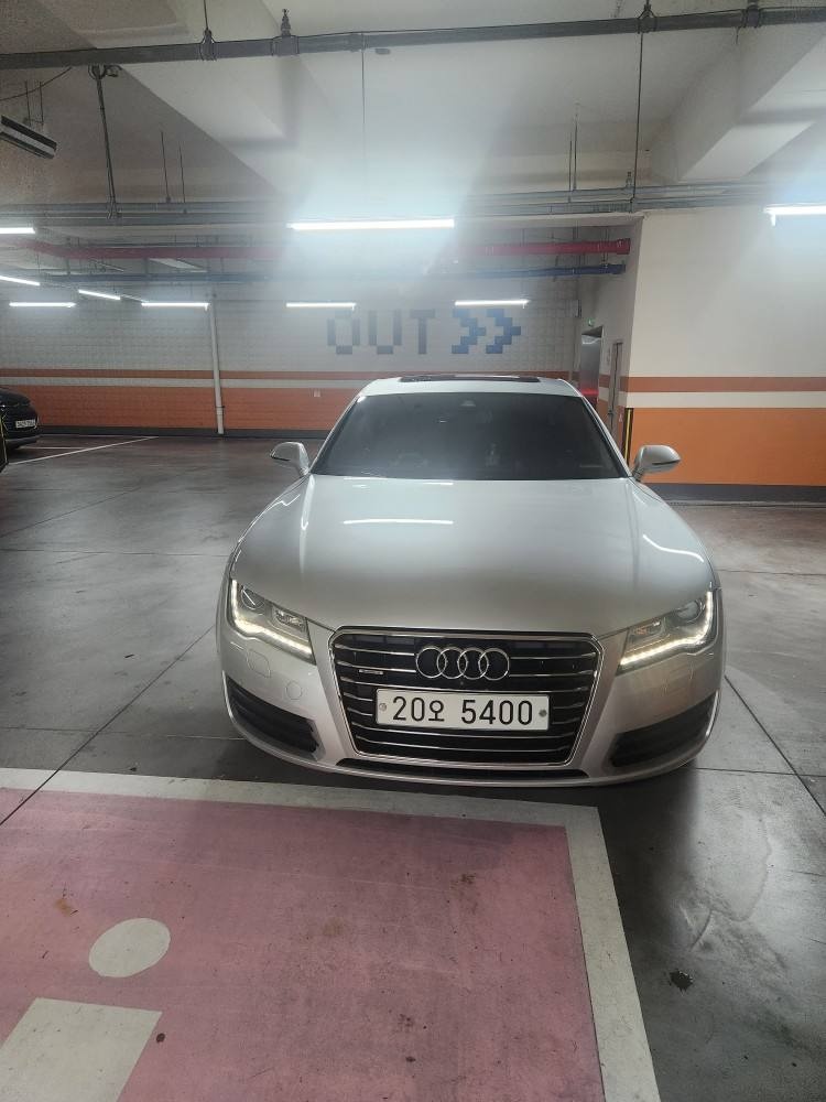 A7 Sportback 4G8 3.0 TFSI 콰트로 (310마력) 매물 썸네일