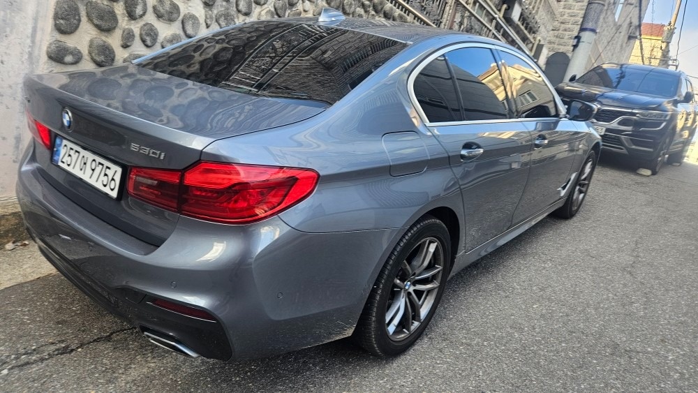 5시리즈 G30 530 i xDrive (252마력) 매물 썸네일