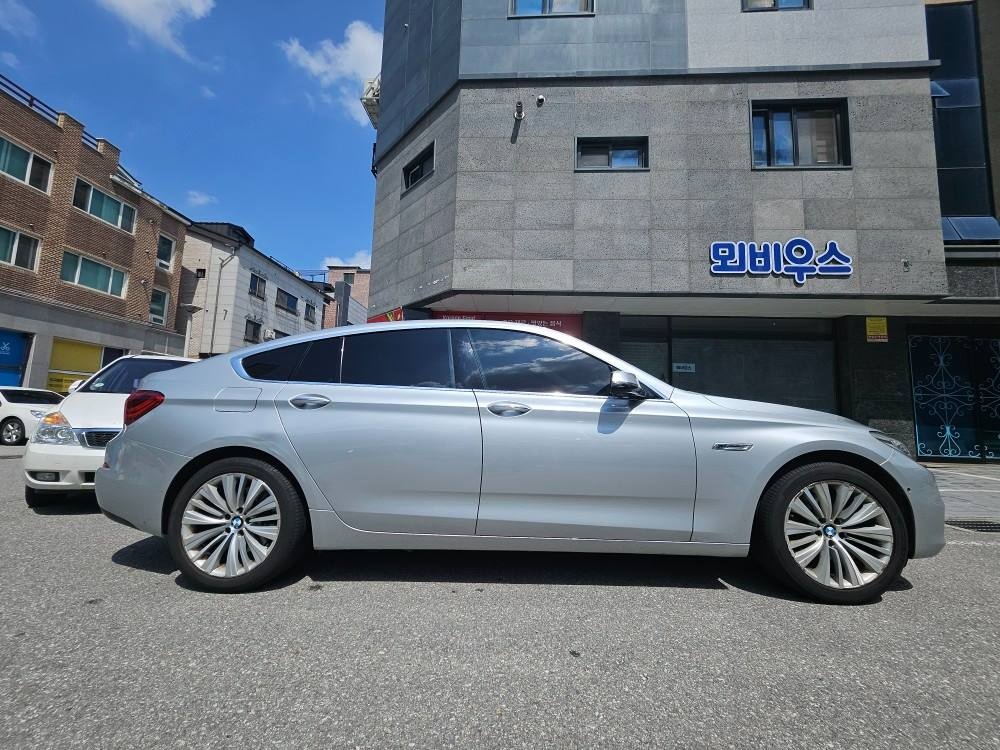 5시리즈 GT F07 530d xDrive (258마력) 매물 썸네일