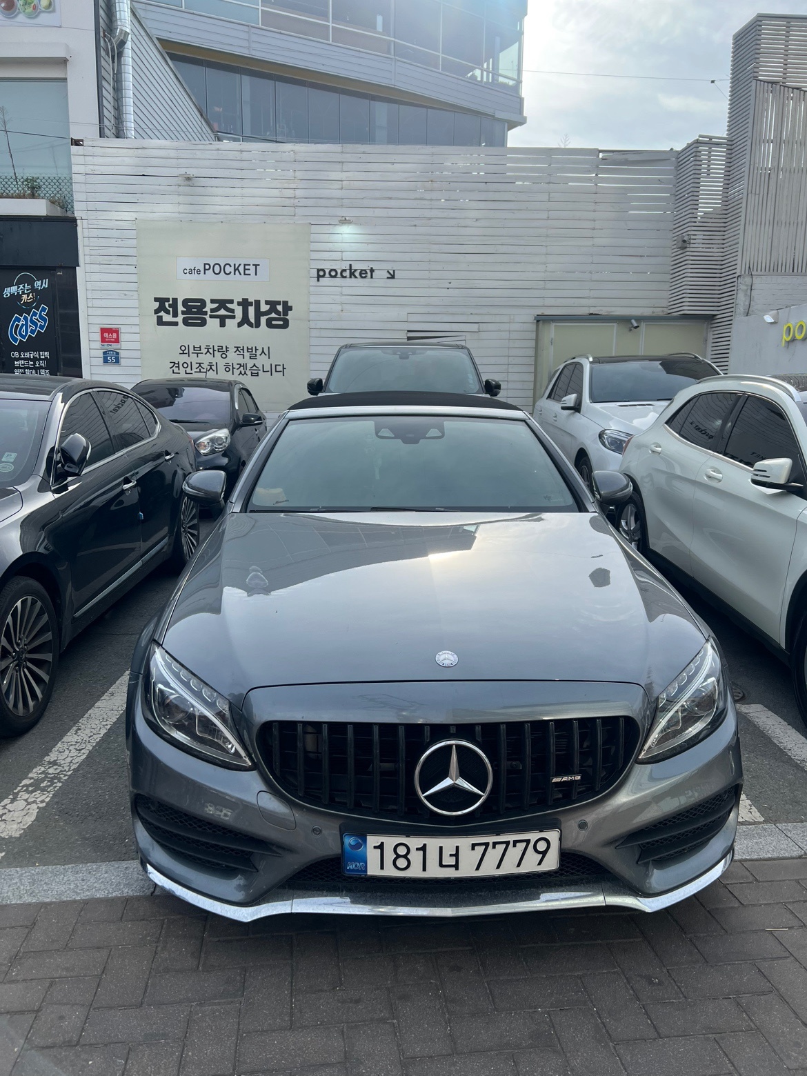 C 클래스 W205 C200 카브리올레 전기형 (211마력)AMG Line 매물 썸네일