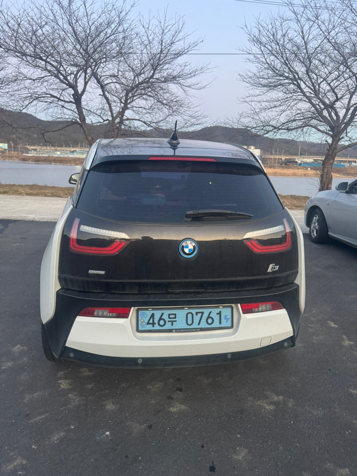 i3 IO1 BEV(27.2kWh) FWD (170마력) 매물 썸네일