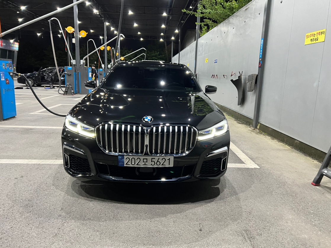 7시리즈 G11 740Li xDrive 후기형 (340마력)M Sport 매물 썸네일