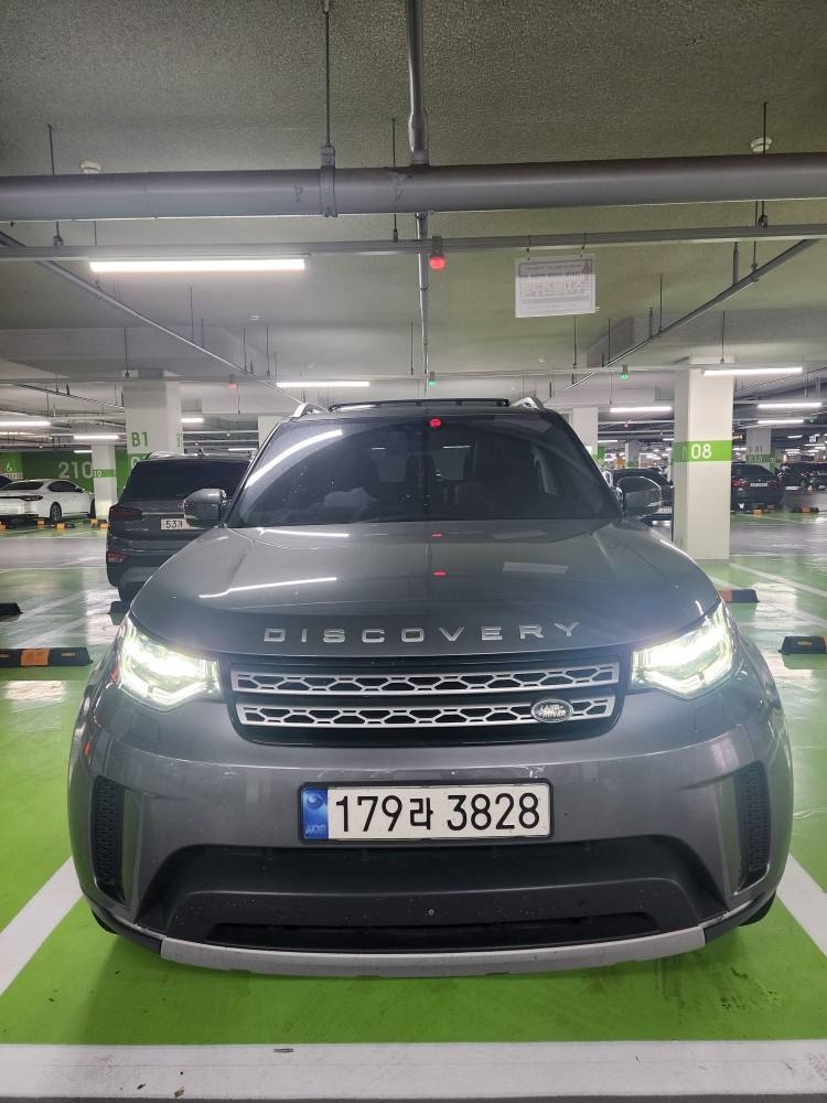 디스커버리 5 L462 SD6(3.0 디젤) HSE 럭셔리 매물 썸네일