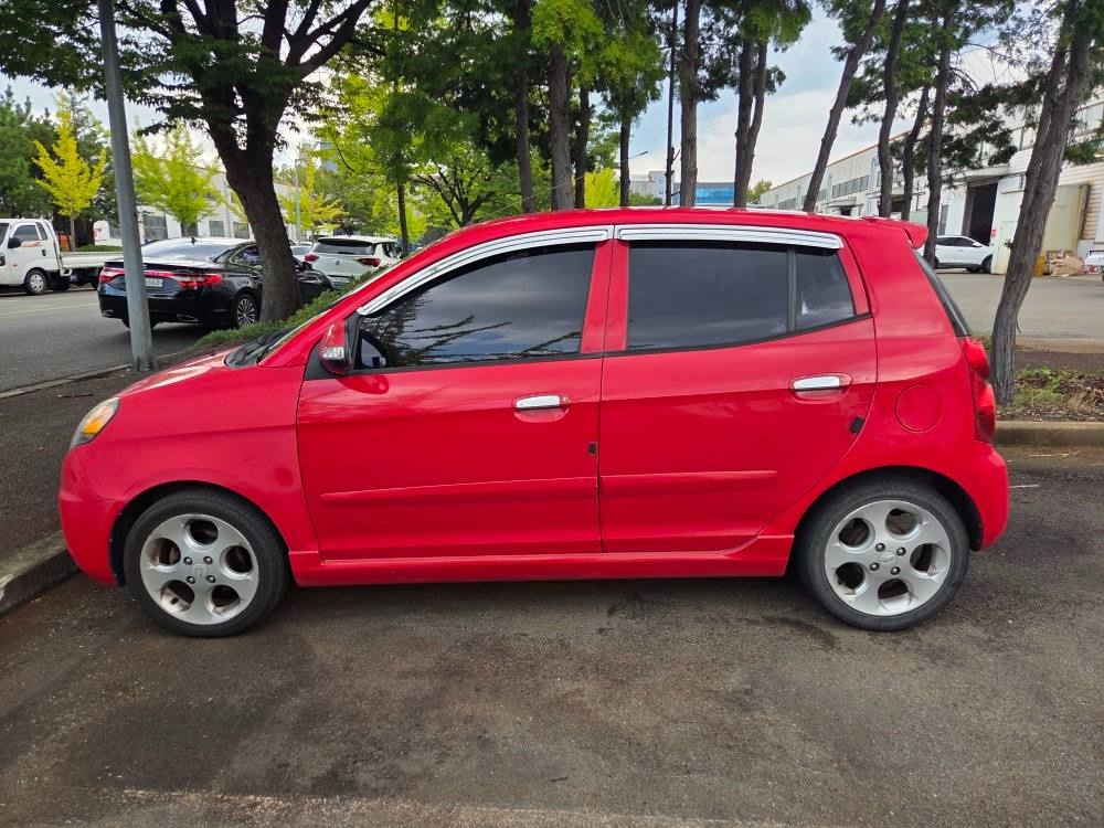 뉴 모닝 SA 5도어 1.0 SLX 고급형 블랙프리미엄 매물 썸네일