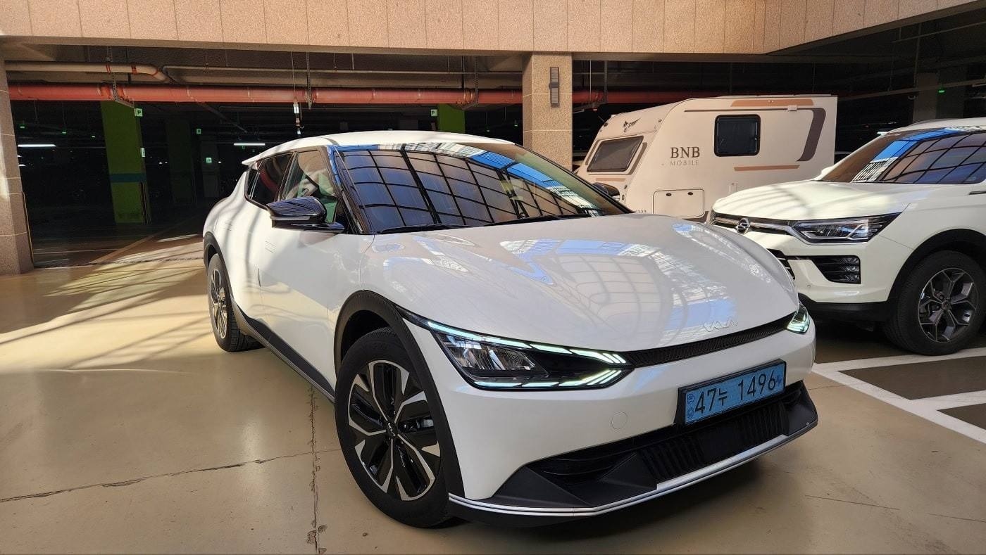 EV6 CV BEV(롱레인지/77.4kWh) RWD 에어(470km) 매물 썸네일