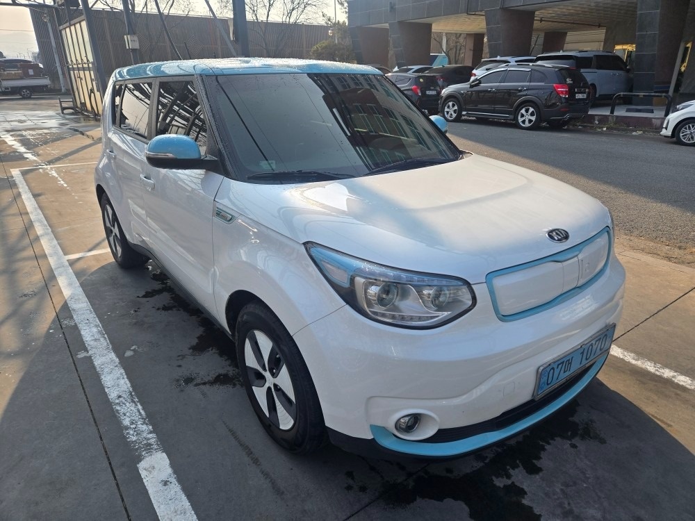 쏘울 EV PS BEV(30kWh) 180km 매물 썸네일