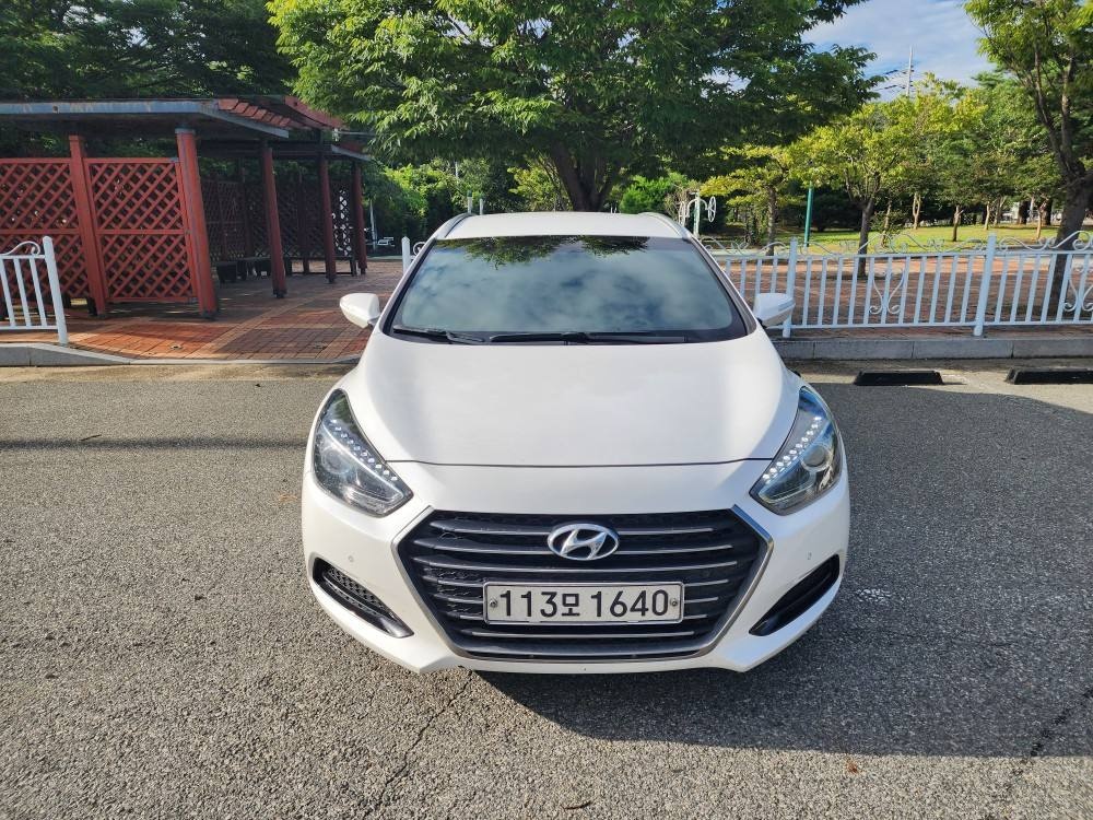 더 뉴 i40 왜건 VF 1.7 VGT FWD 스마트 매물 썸네일