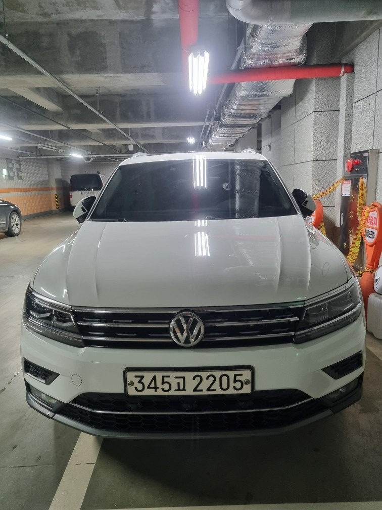 티구안 Ⅱ 5N 2.0 TDI 프레스티지 매물 썸네일