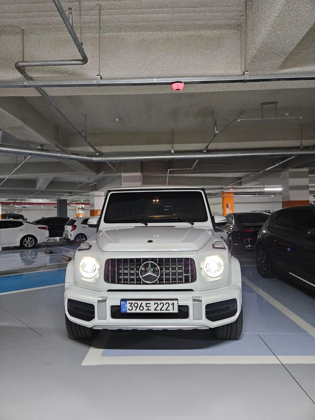 G 바겐 W463b G63 amg (585마력) 매물 썸네일