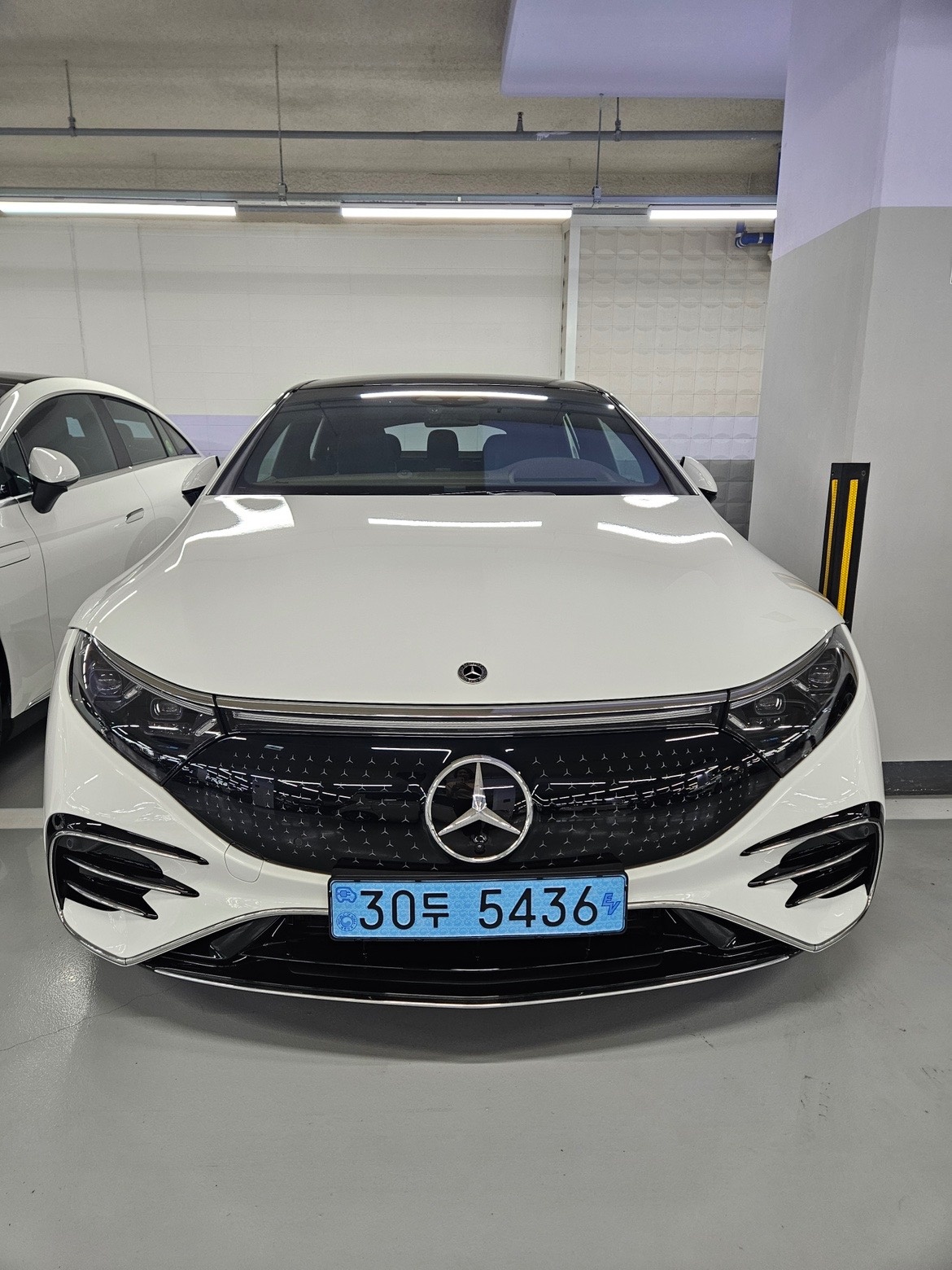 EQS V297 EQS450 4Matic 전기형 (454km) 매물 썸네일