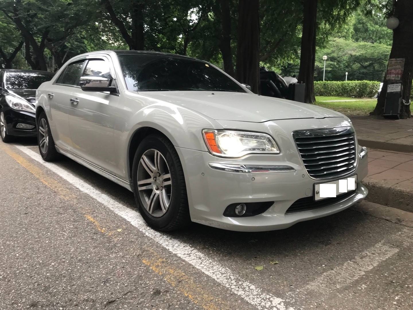 300C 3.0 (V6 터보디젤) 매물 썸네일