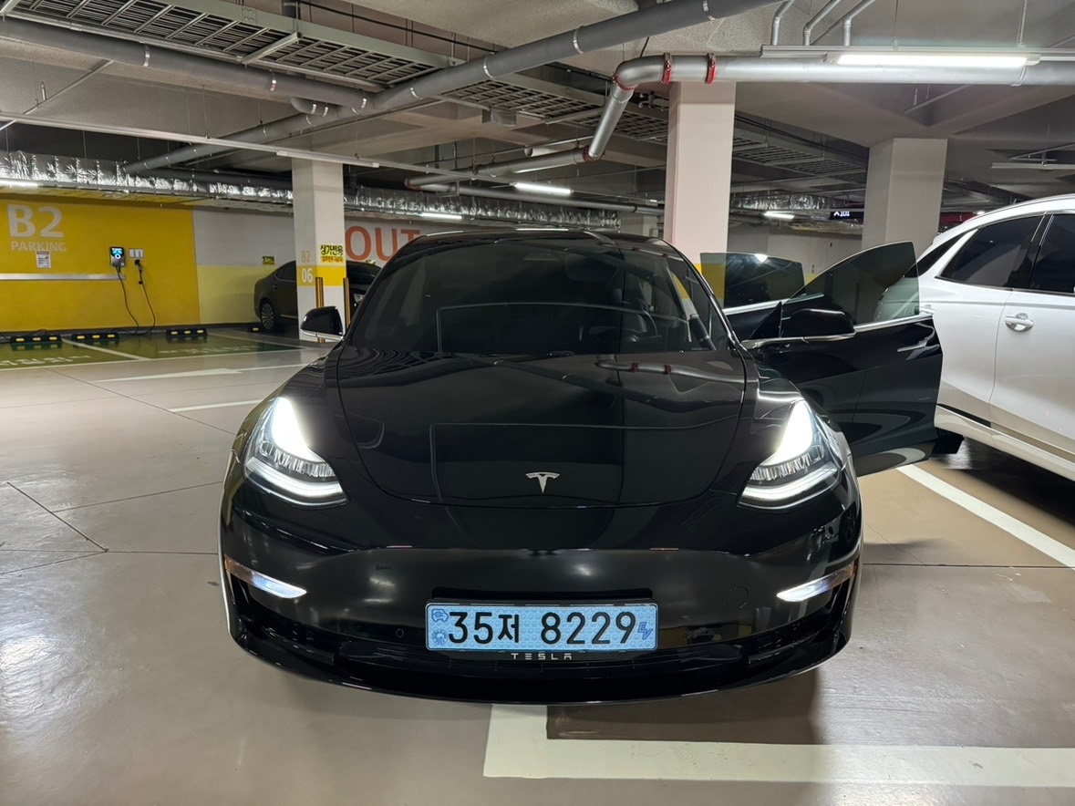 모델 3 BEV(75kWh) AWD 롱 레인지 매물 썸네일