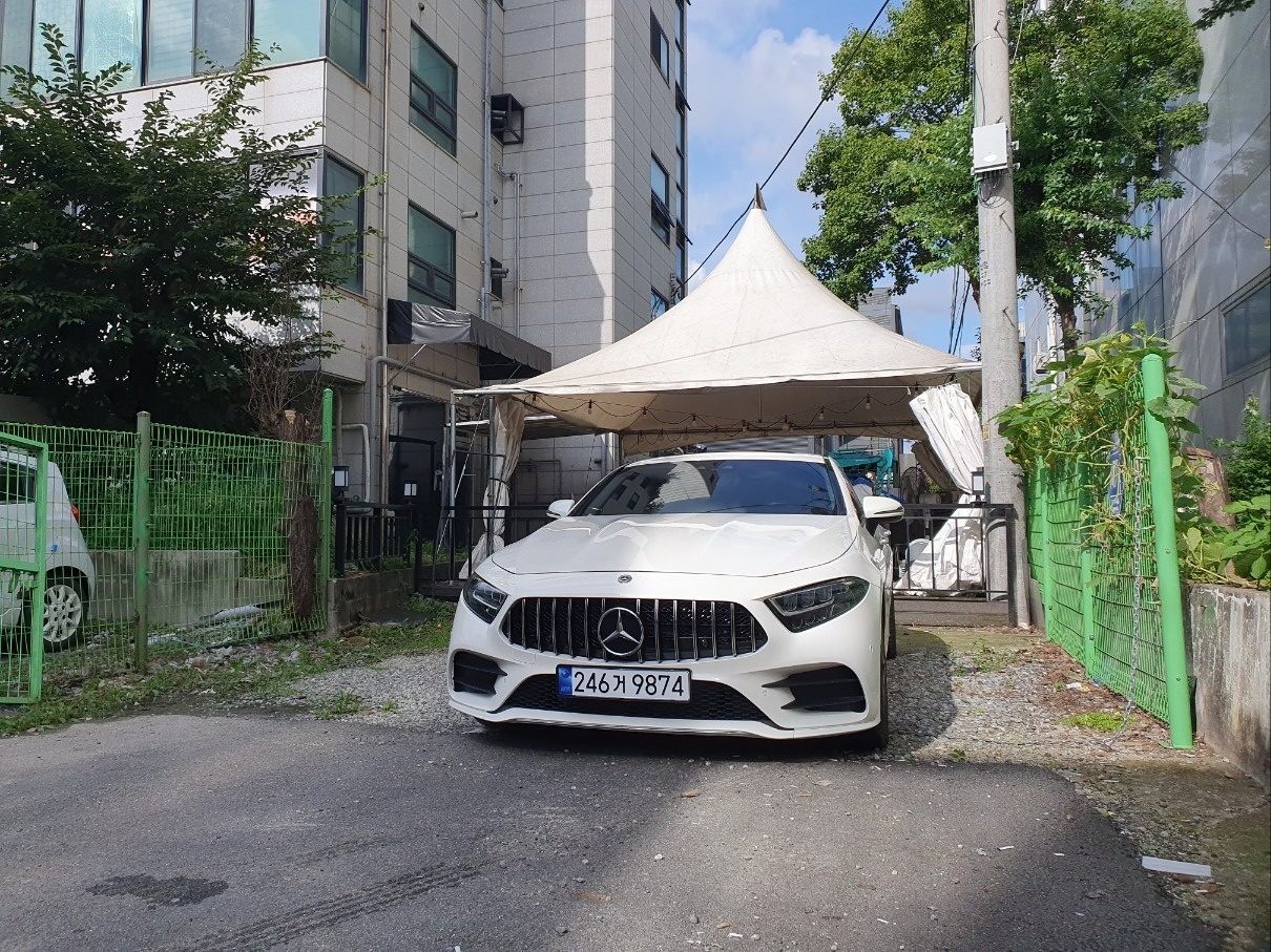 CLS 클래스 C257 CLS300 d 전기형 (239마력)AMG Line 매물 썸네일