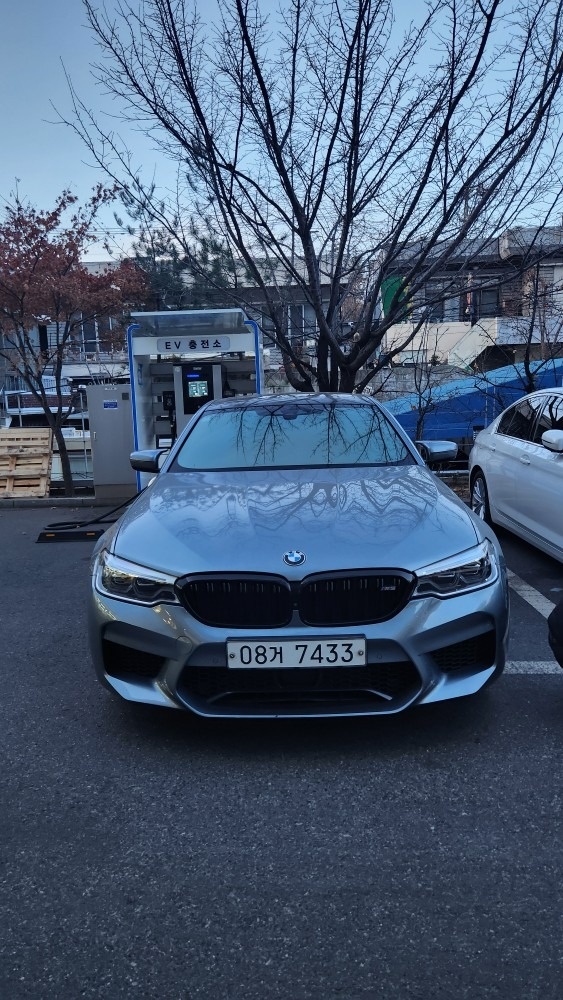 5시리즈 G30 520d xDrive (190마력) 매물 썸네일