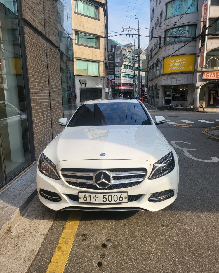 C 클래스 W205 C220 블루텍 (204마력) 매물 썸네일