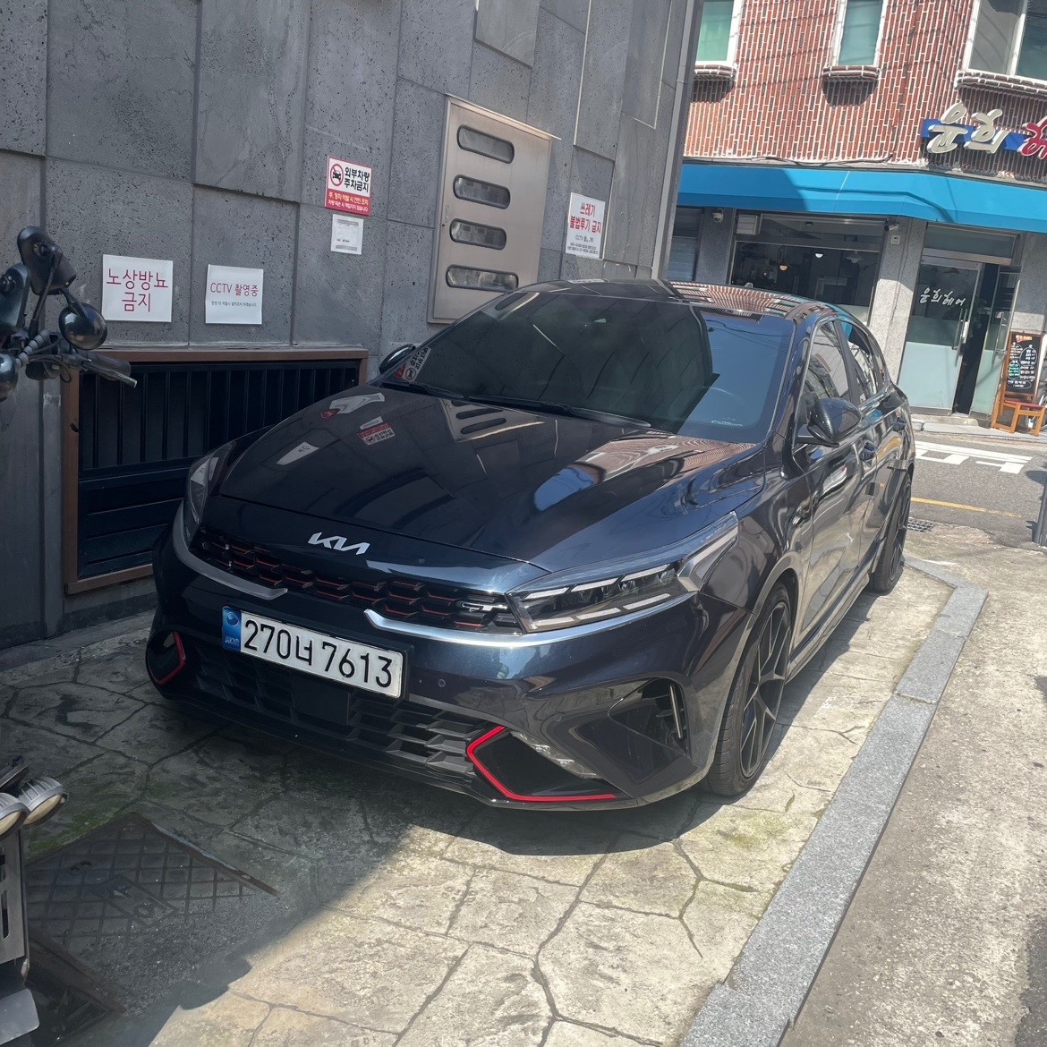 더 뉴 K3 Ⅱ BD 5DR GT 1.6T FWD 시그니처 스페셜 매물 썸네일
