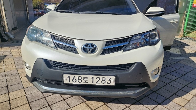 RAV4 XA40 2.5 FWD (179마력) 매물 썸네일