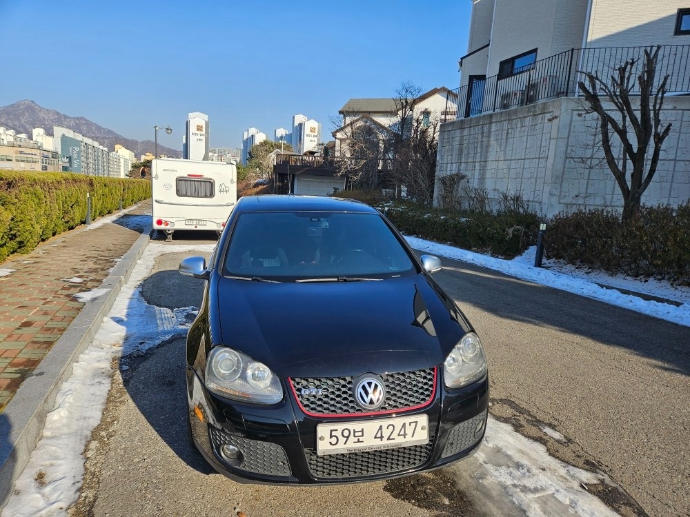 골프 Ⅵ 5K 2.0 GTI 5도어 매물 썸네일