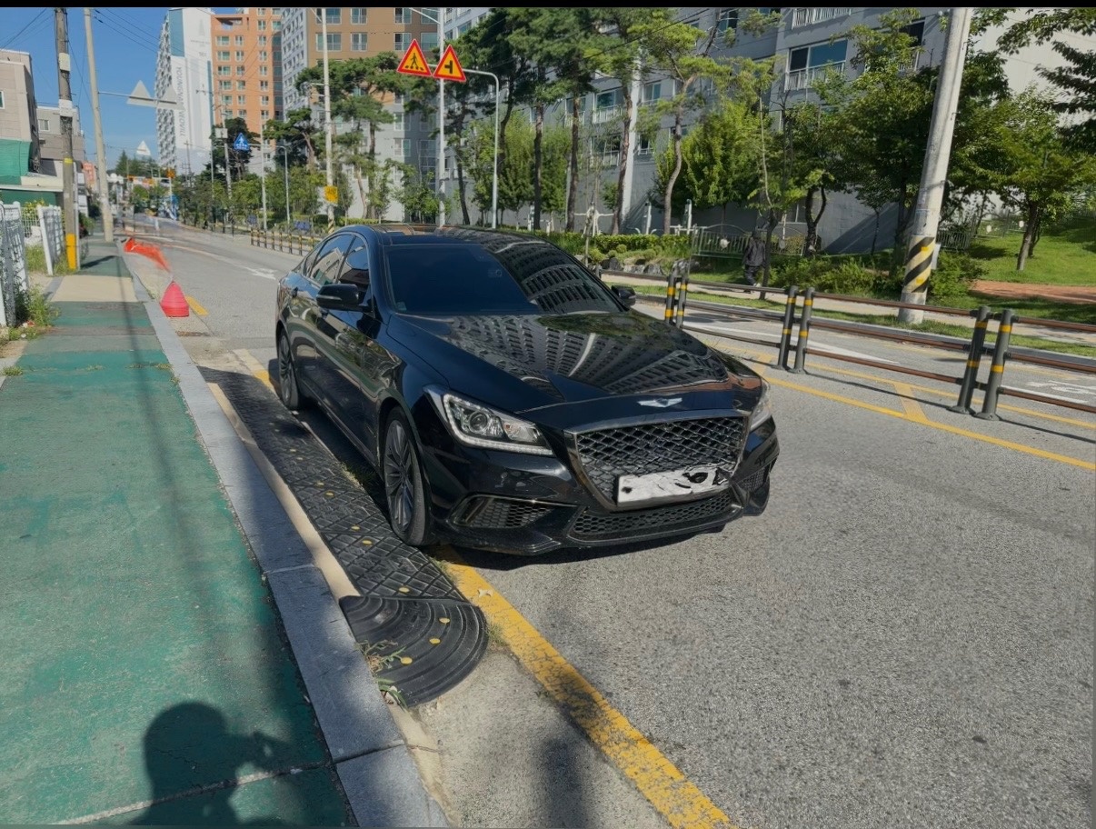 제네시스 DH G330 4WD 프리미엄 매물 썸네일