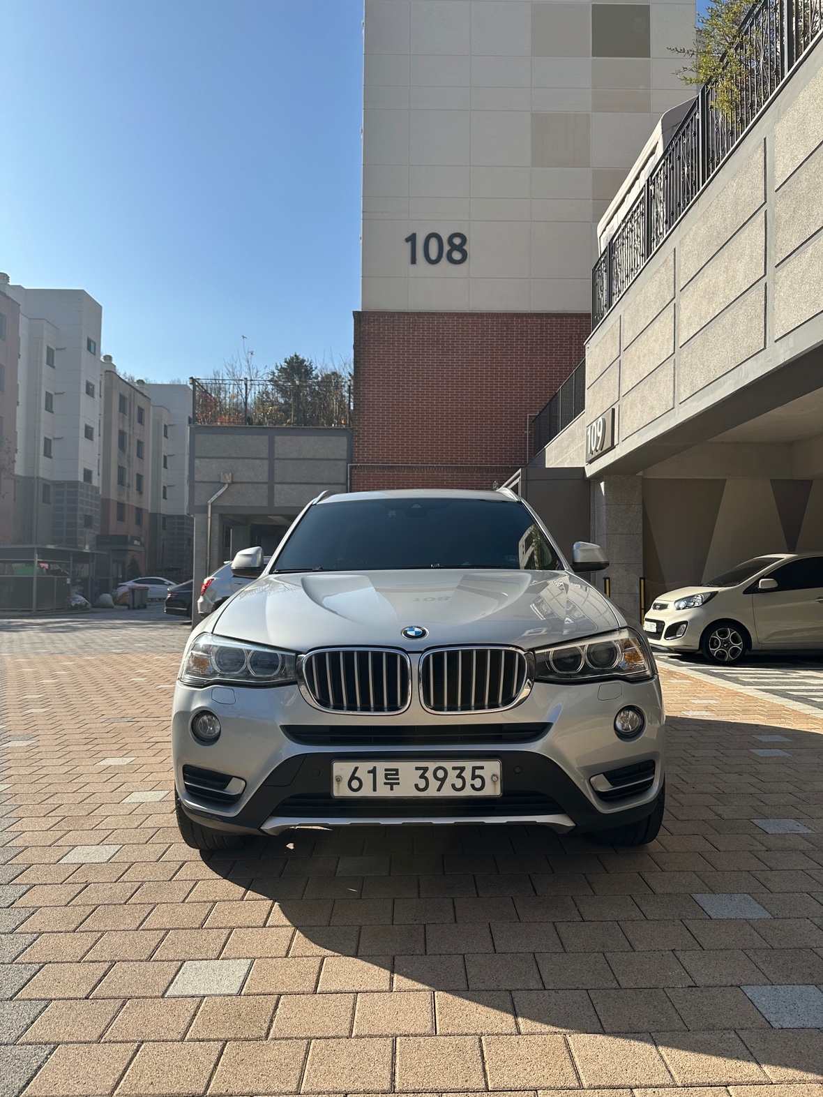 X3 F25 20d xDrive 후기형 (190마력) 매물 썸네일