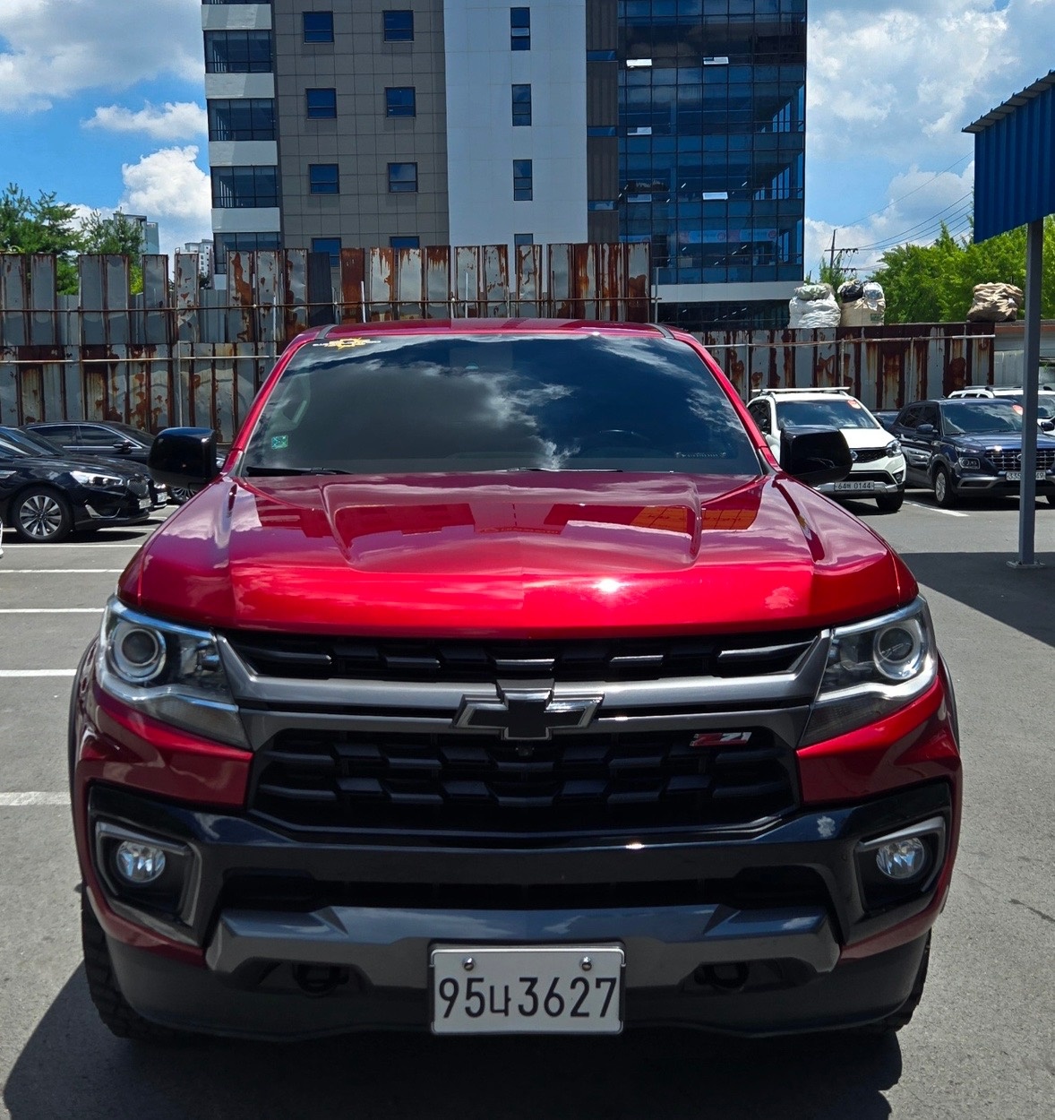 리얼 뉴 콜로라도 가솔린 3.6 AWD Z71-X 매물 썸네일