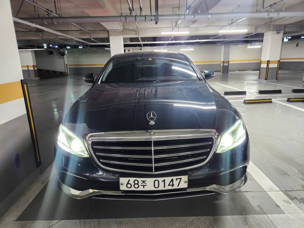 E 클래스 W213 E220 d 전기형 (163마력) 매물 썸네일