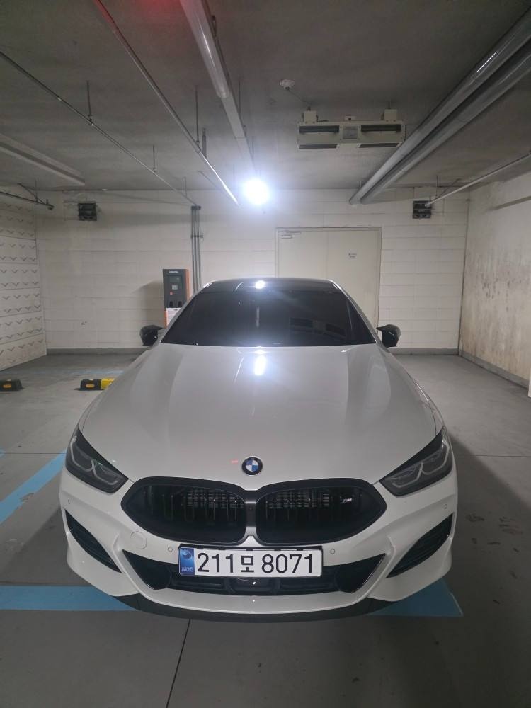 8시리즈 G15 M850 iX 그란쿠페 (530마력) 매물 썸네일