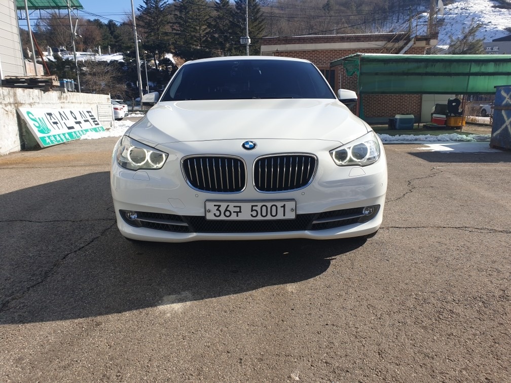 5시리즈 GT F07 GT 535 i (306마력) 매물 썸네일