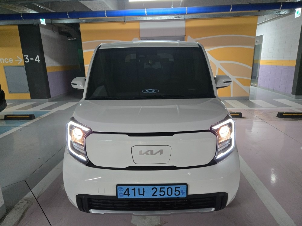 더 뉴 레이 PE2 TAM BEV(35.2 kWh) FWD 에어(205km) 매물 썸네일