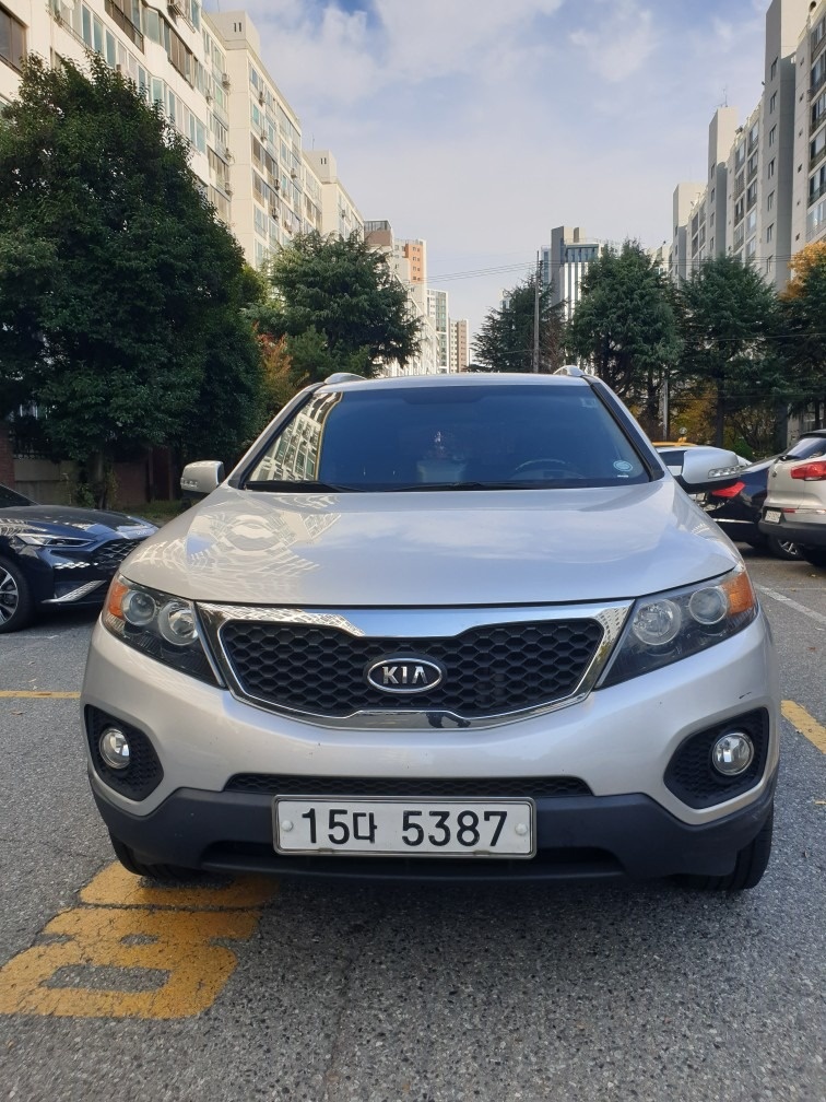 쏘렌토 R XM 7인승(디젤 2.0) FWD TLX 최고급형 매물 썸네일