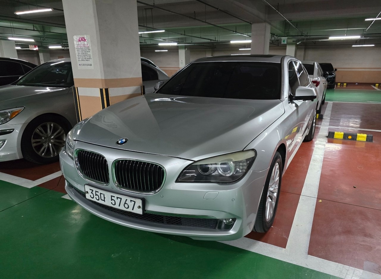 BMW740 LI 롱바디 이 차량은  중고차 직거래 (6)