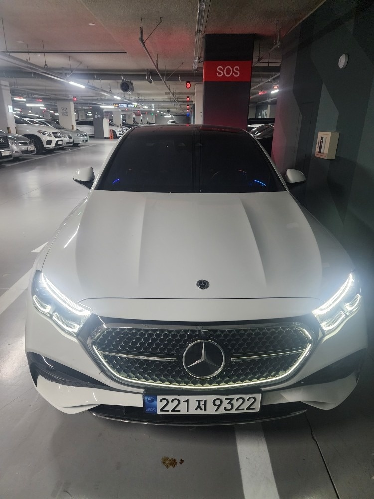 E 클래스 W214 E300 4Matic (258마력)AMG Line 매물 썸네일