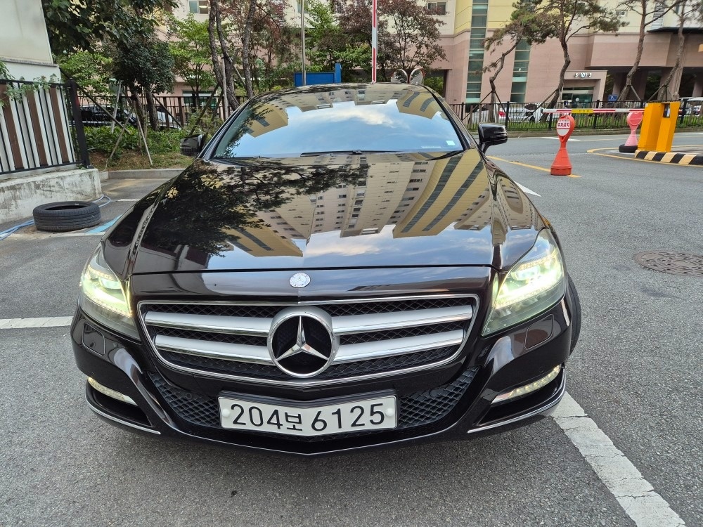 CLS 클래스 W218 CLS350 (306마력)블루이피션시 매물 썸네일