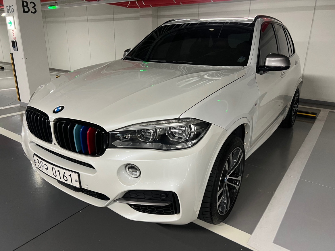 X5 F15 M50d xDrive (381마력) 매물 썸네일