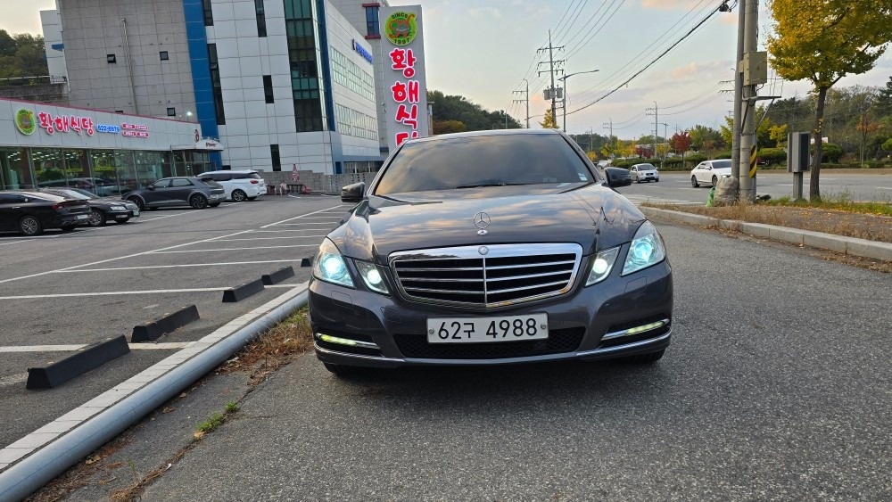 E 클래스 W212 E300 중기형 (245마력) 매물 썸네일