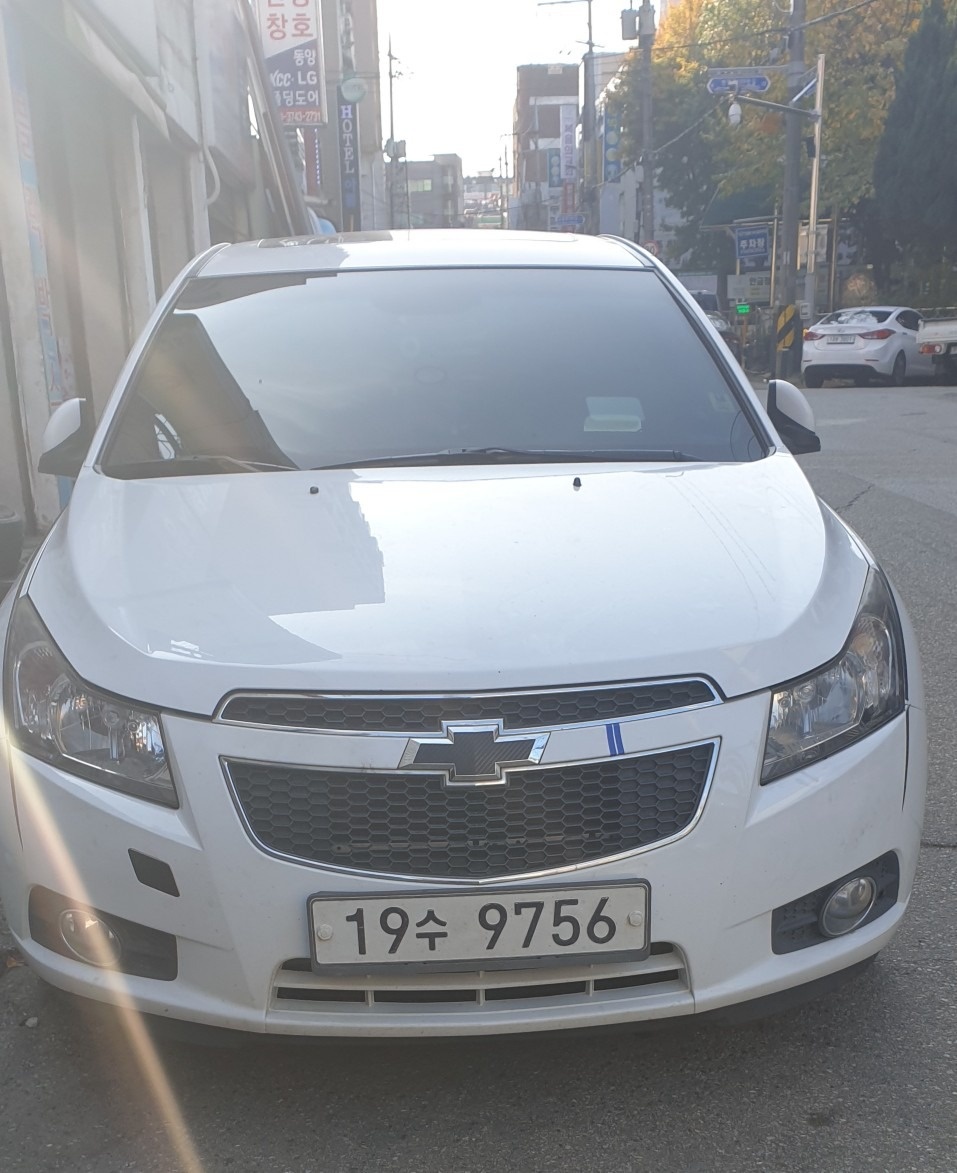 크루즈 J300 5DR 2.0 디젤 FWD LTZ 매물 썸네일