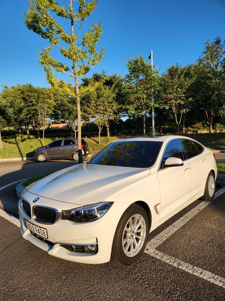 3시리즈 GT F34 GT 320d 페이스리프트 (190마력) 매물 썸네일