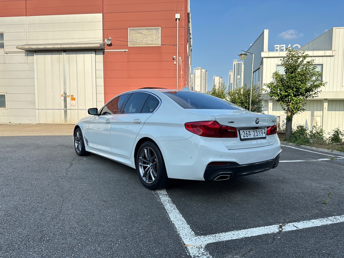 앞삼박 사고 있었습니다 
Bmw 천안 중고차 직거래 (6)