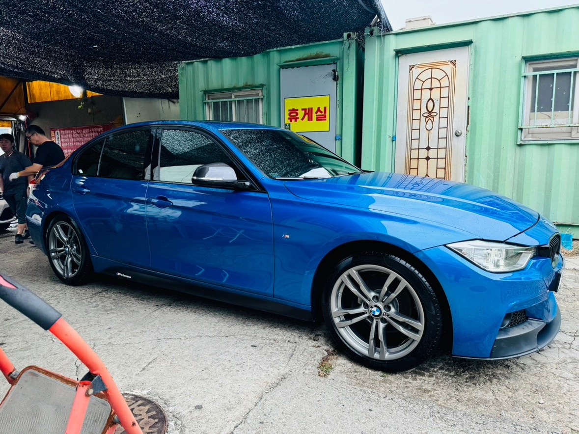 BMW 3시리즈(6세대) 320d M 중고차 직거래 (2)