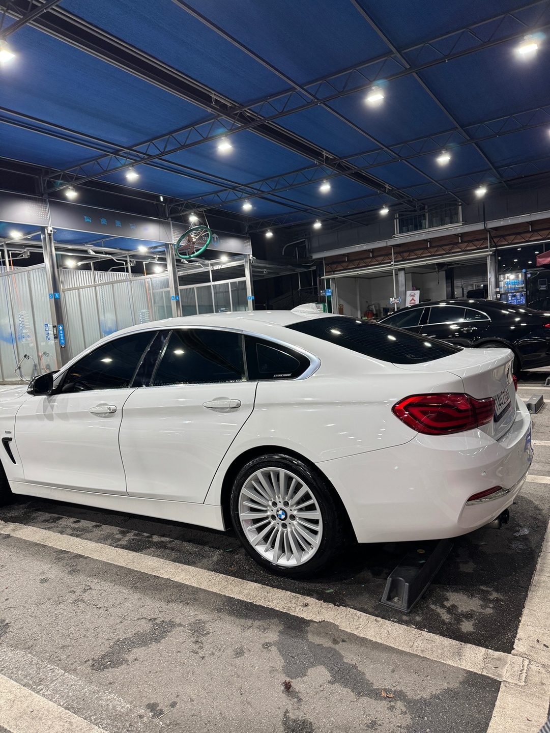 2018.10 BMW 420i 럭셔리 중고차 직거래 (3)