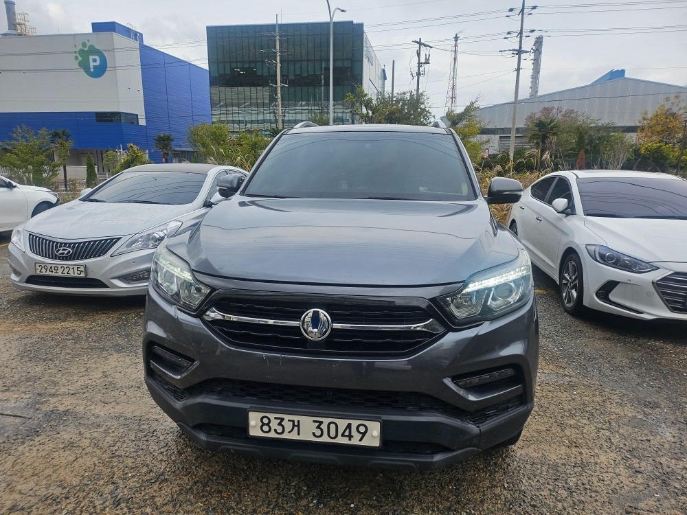 렉스턴 스포츠 Q200. G4 5인승(디젤 2.2) 4WD 프레스티지 매물 썸네일