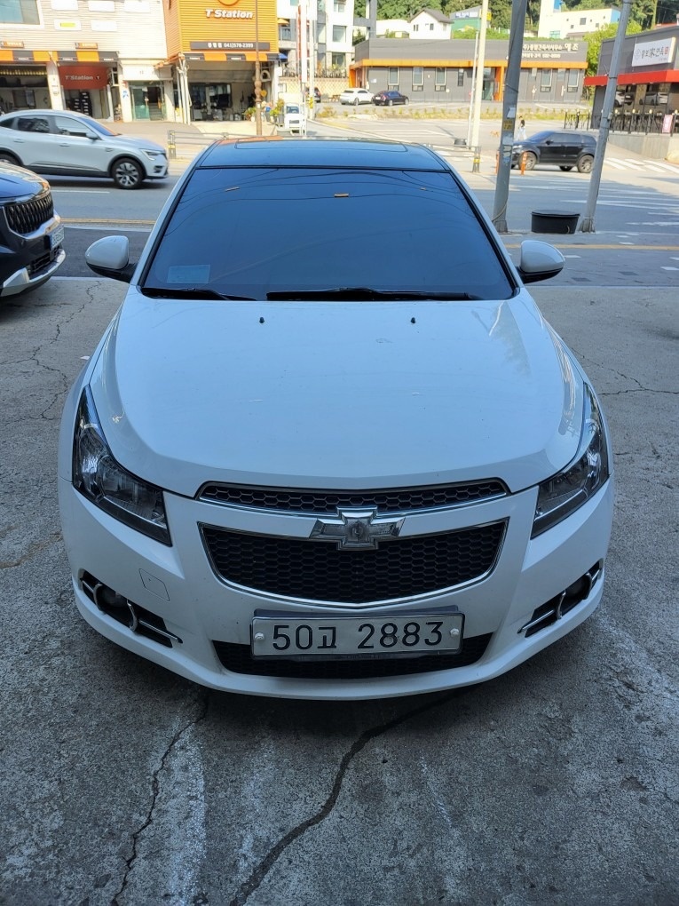 크루즈 J300 4DR 1.8 DOHC FWD 매물 썸네일