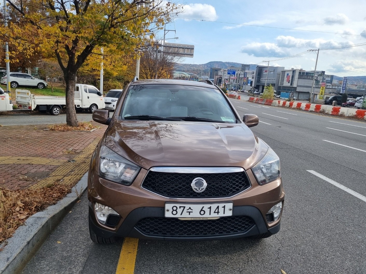 코란도 스포츠 Q150 5인승(CX7 2.0) 4WD 어드벤처 60th 에디션 매물 썸네일