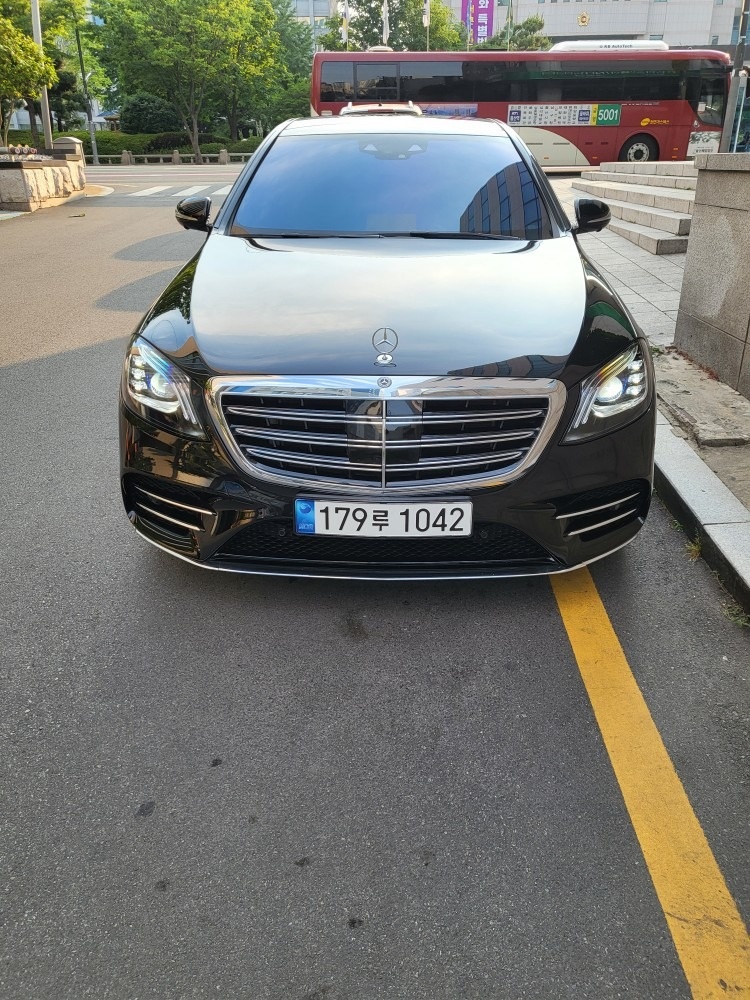 S 클래스 W222 S350 d 4Matic 후기형 (286마력) 매물 썸네일