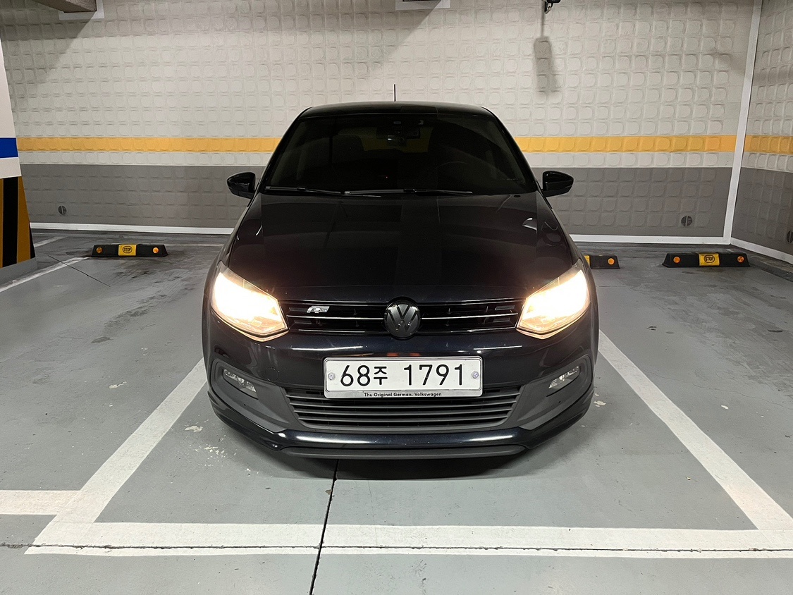 폴로 Ⅴ 1.6 TDI 매물 썸네일