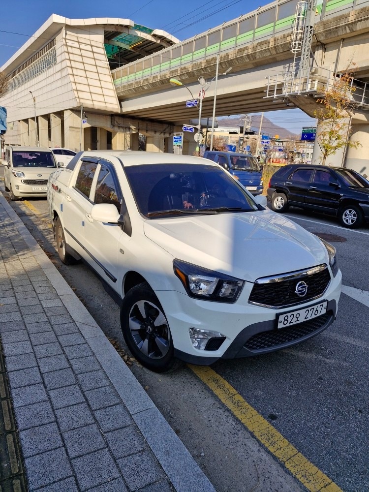 더 뉴 코란도 스포츠 Q160 5인승(2.2 CX7) 4WD 클럽 매물 썸네일