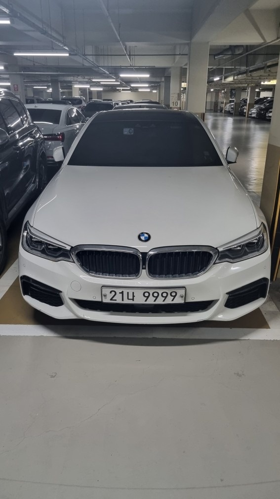 5시리즈 G30 530 i xDrive (252마력) 매물 썸네일